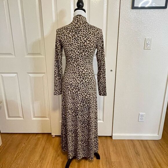 Bardot Leopard Print Long Sleeve Body-Con Midi Dress Size Small - Picture 3 of 10